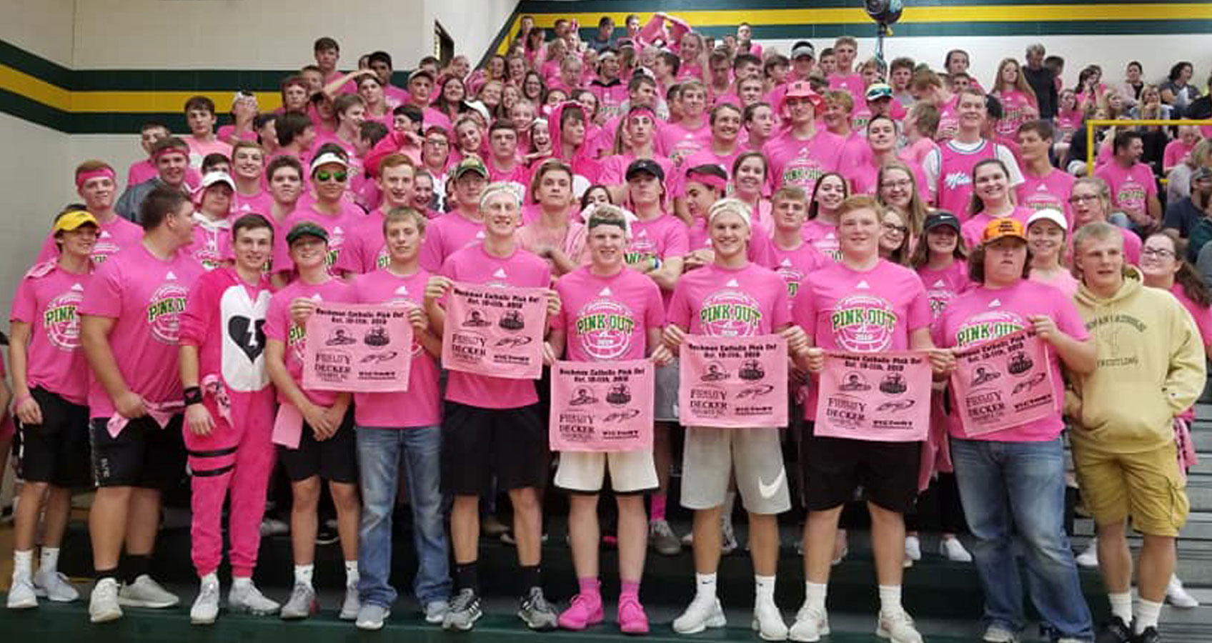 Dyersville Beckman High School Pink Out!